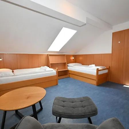Schmitten 27 & By In One Apartment Zell am See
