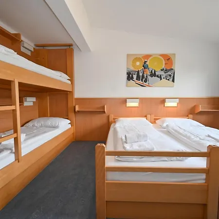 Schmitten 27 & By In One Apartamento *