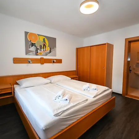 Schmitten 27 & By In One *